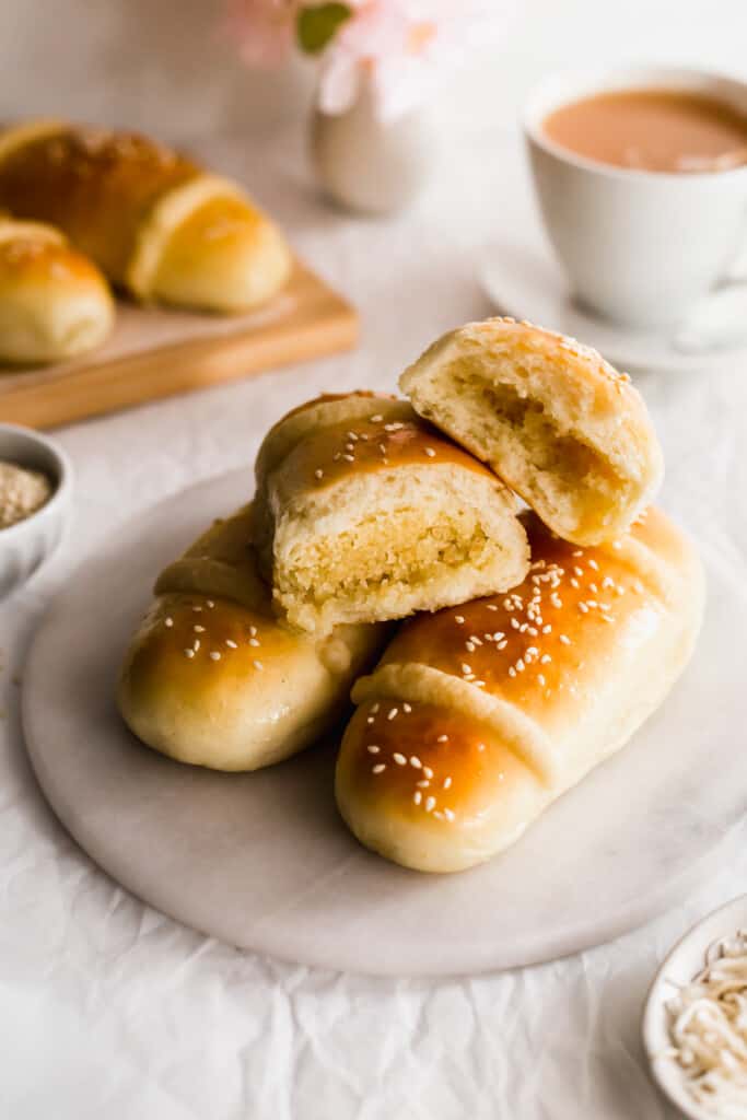 Coconut Buns Chinese Cocktail Buns 雞尾包 Sift Simmer