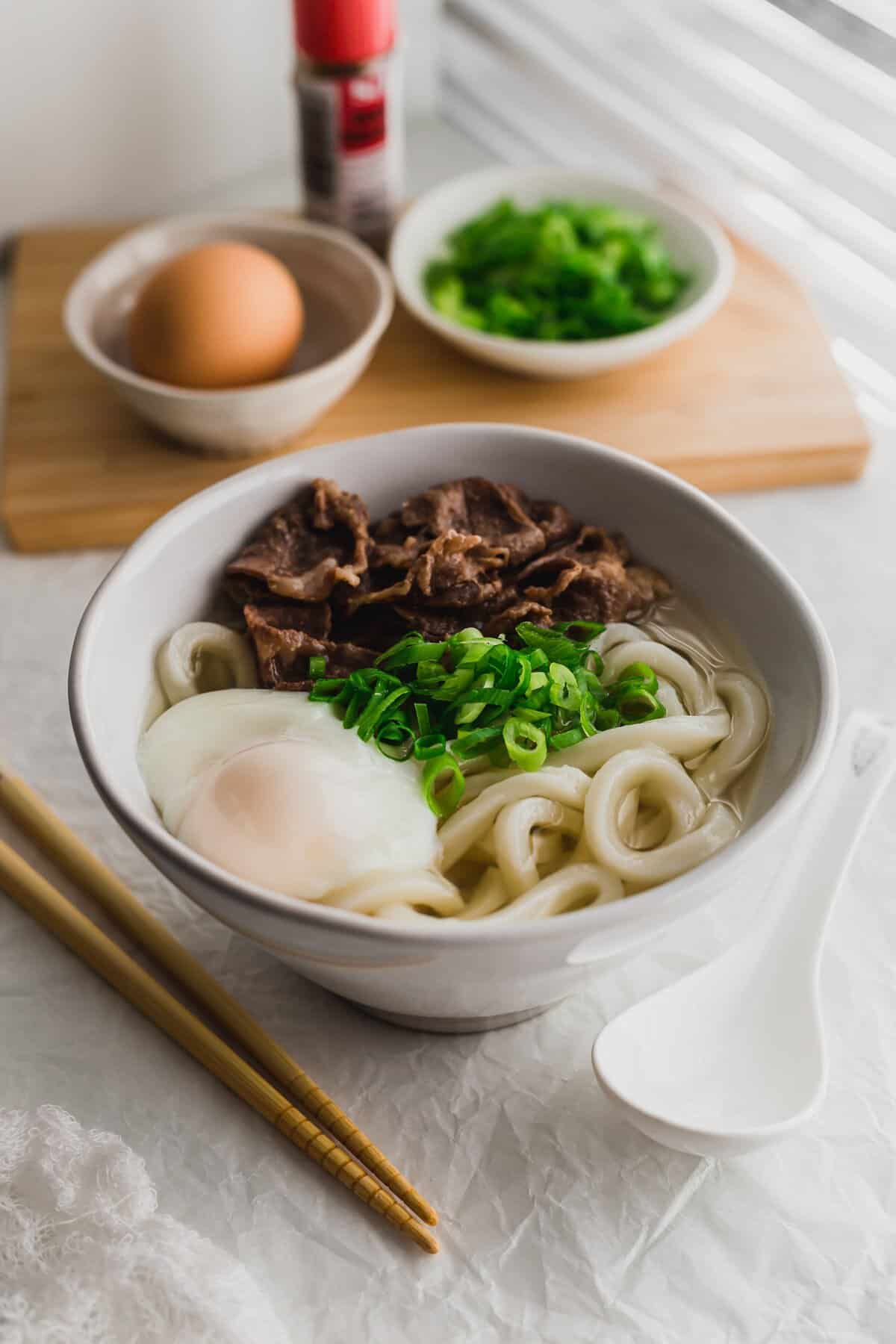 Beef Udon With Egg (Niku Tama Udon)