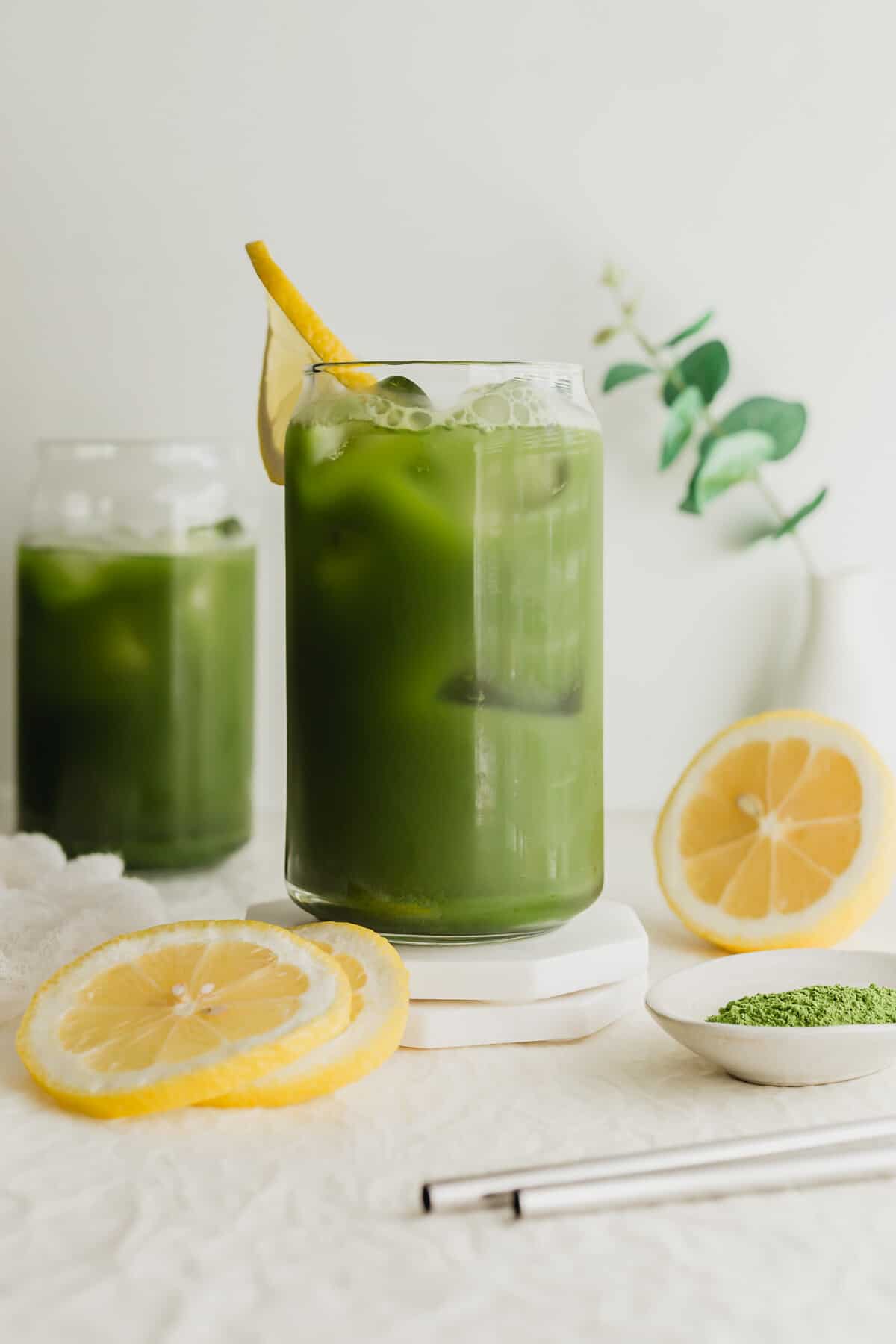 Matcha Tea Lemonade (Starbucks Copycat)